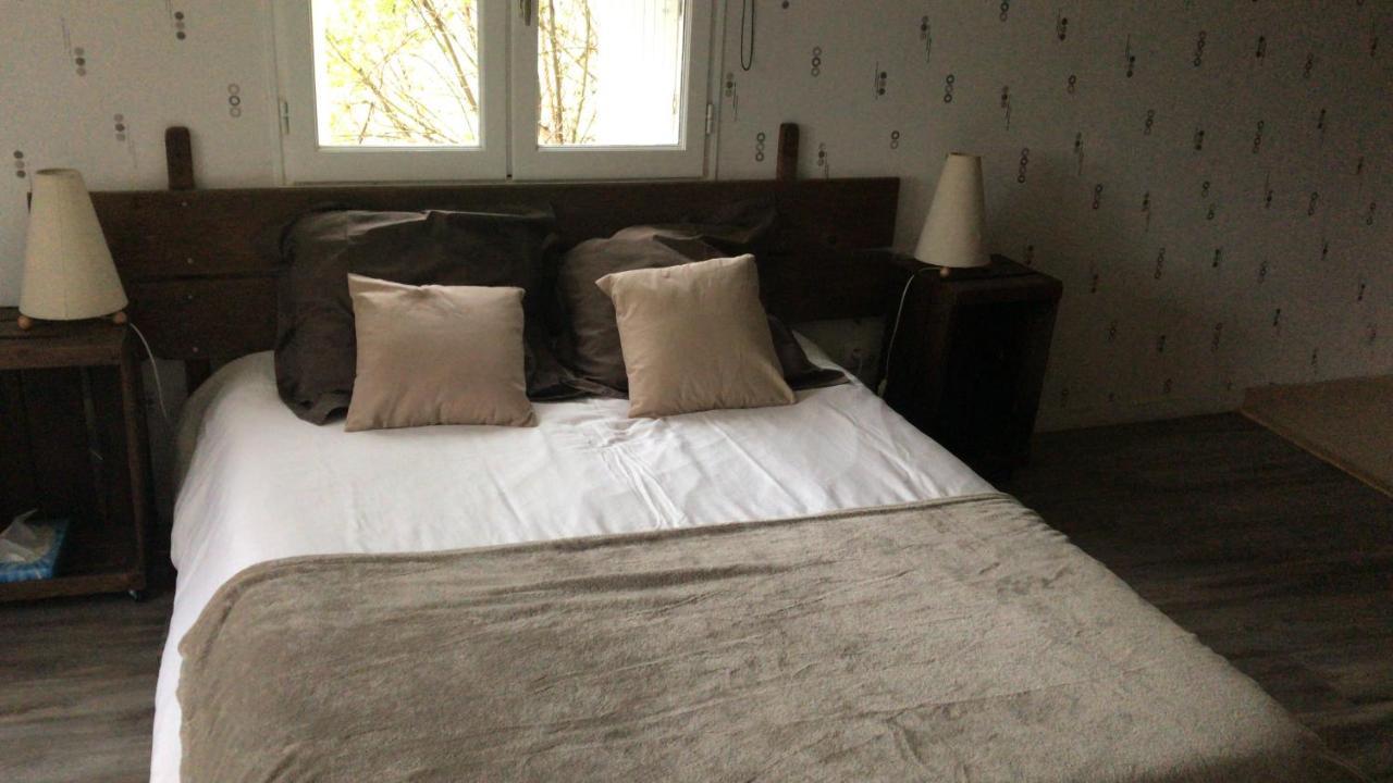 Bed and Breakfast La Marelle Avrille-les-Ponceaux Экстерьер фото