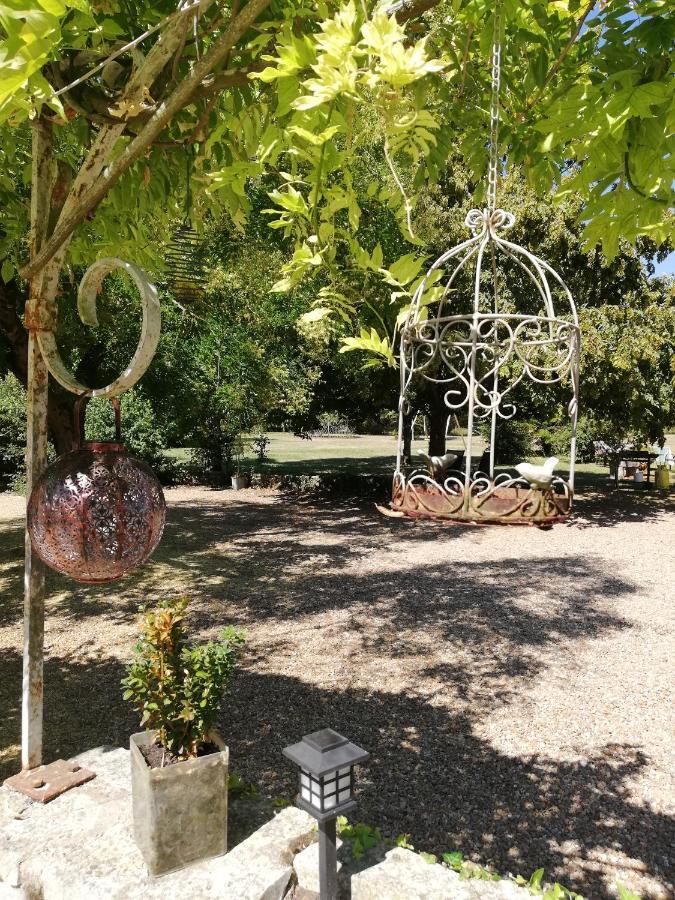 Bed and Breakfast La Marelle Avrille-les-Ponceaux Экстерьер фото